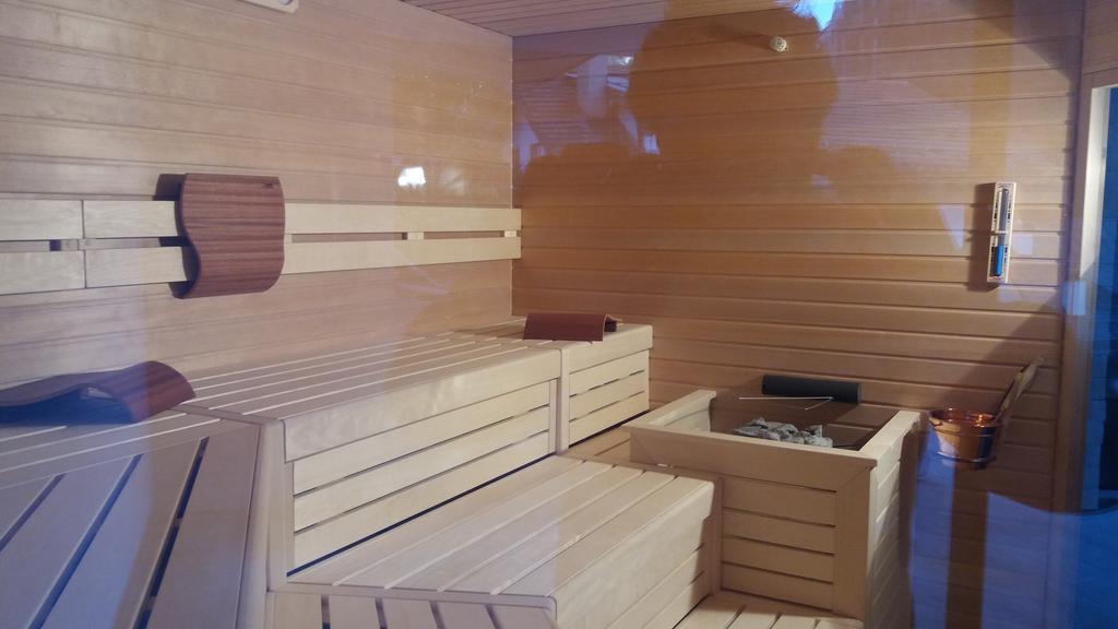 Hotel Garni Gardena - Appartments Santa Cristina Val Gardena Ngoại thất bức ảnh